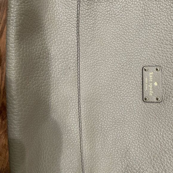 Kate Spade Women Leather Shoulder Bag 
Good pre-owned conditions - Picture 2 of 8